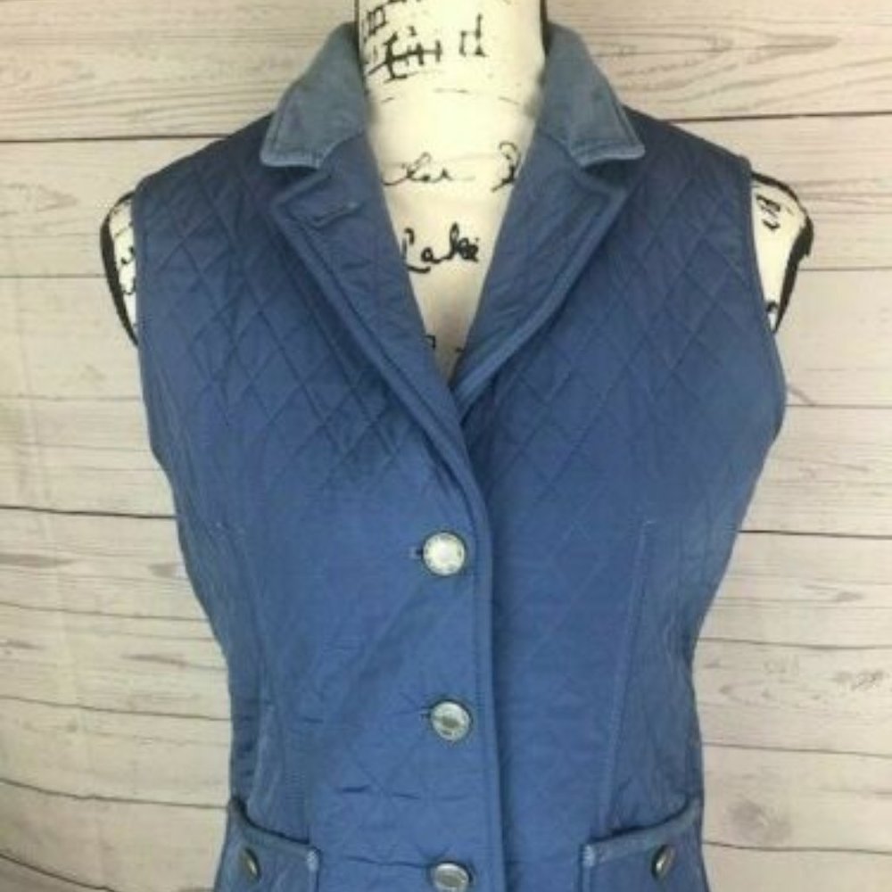 Sleeveless Diamond Quilted Vest Button Front